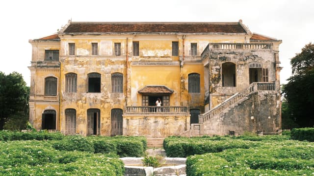 Hue | The Lost Imperial City