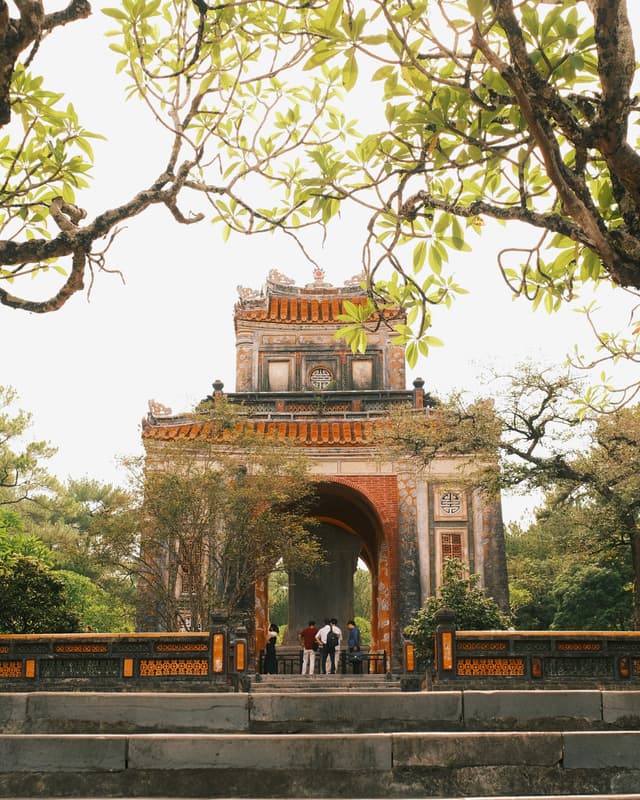Hue | The Lost Imperial City
